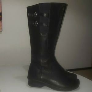 Keen Bern Baby Blk Leather Knee High Boots